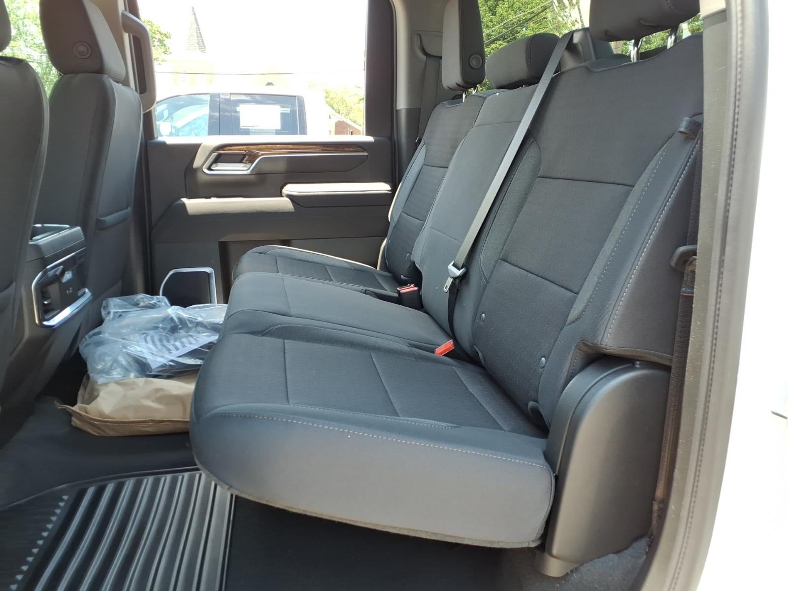 2026 GMC Sierra 3500 HD Chassis Cab SLE