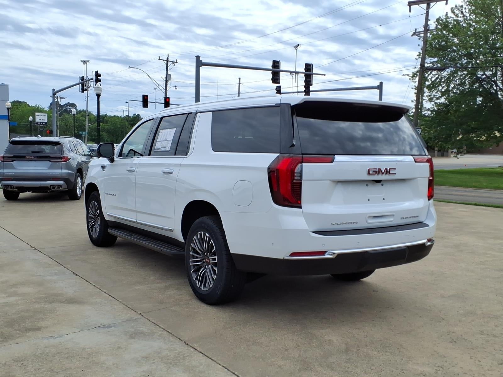 2026 GMC Yukon XL Elevation